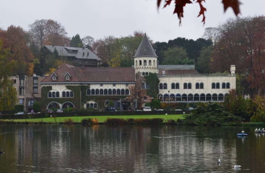 Landhuis Hof Ter Vijvers, Kapellen, Belgium